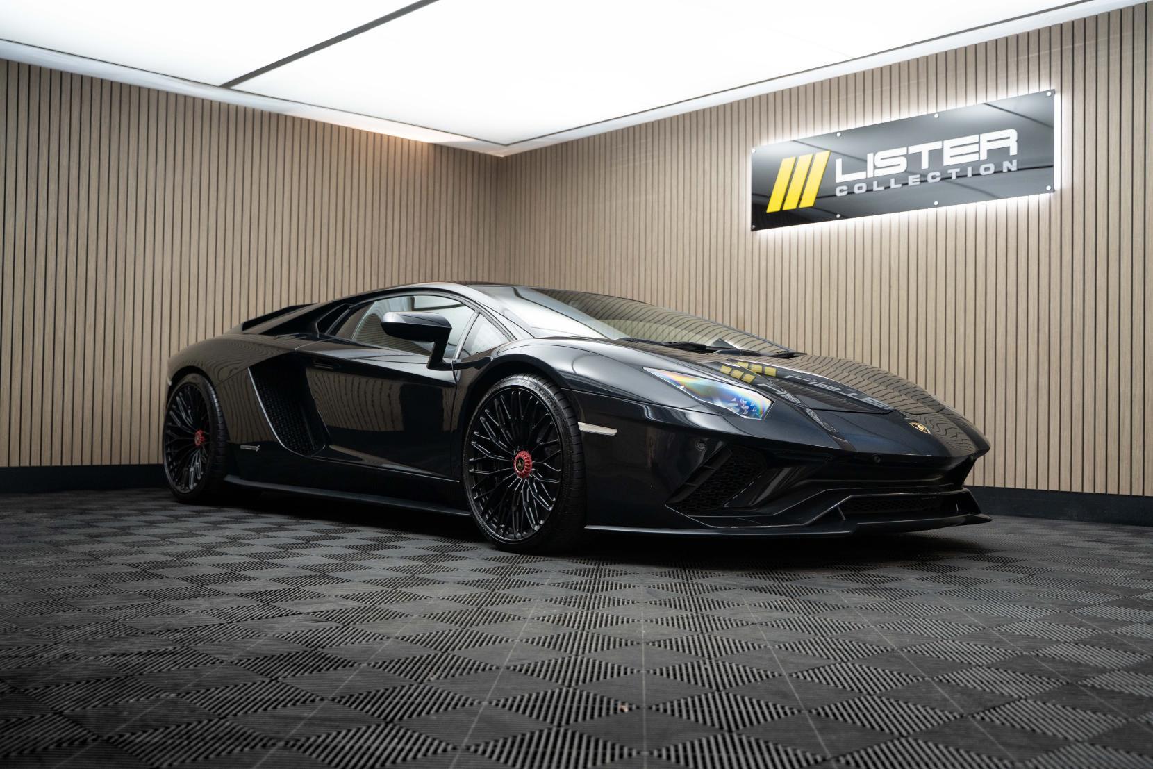 Used Lamborghini Aventador LP 740-4 S Cars For Sale | Autotrader UK
